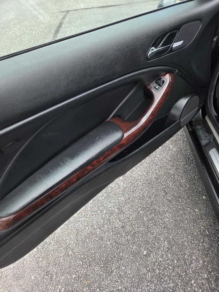 Used 2006 BMW 325Ci Convertible RWD image 10