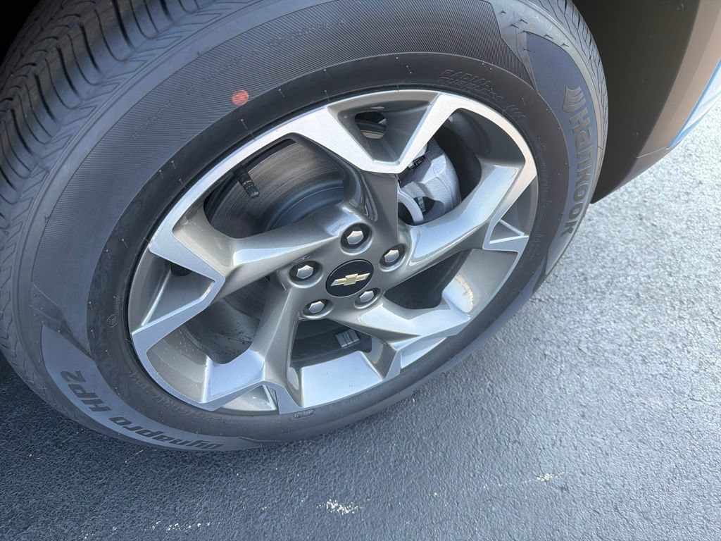 New 2026 Chevrolet Trax LT FWD image 4