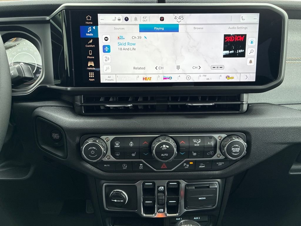 New 2026 Jeep Gladiator Sport AWD/4WD image 19