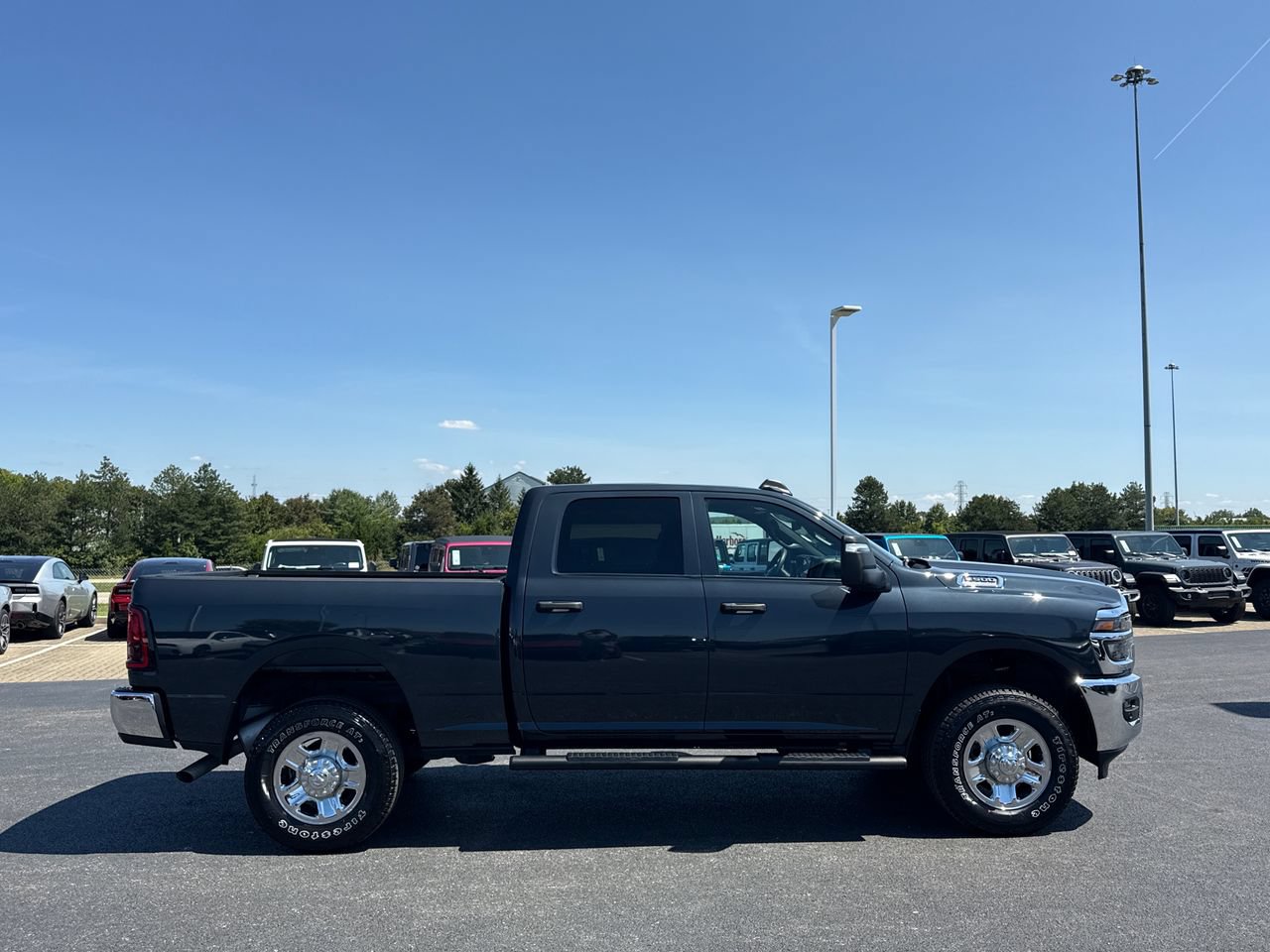 Used 2025 RAM 2500 Tradesman AWD/4WD image 2