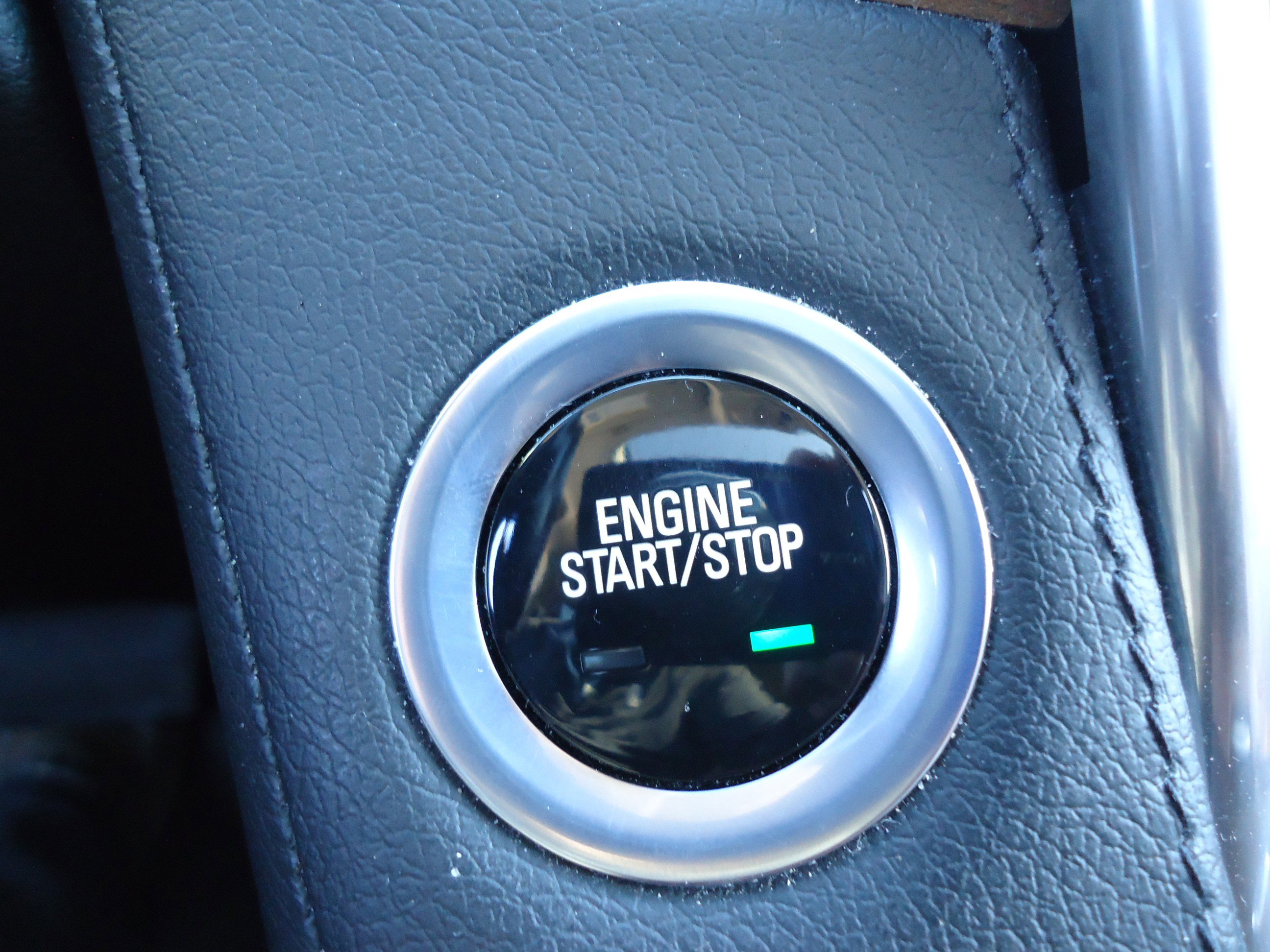 Used 2019 Cadillac Escalade Premium Luxury image 21