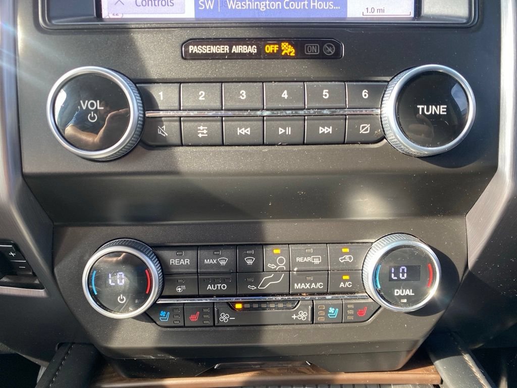 Used 2021 Ford Expedition Max Platinum AWD/4WD image 31