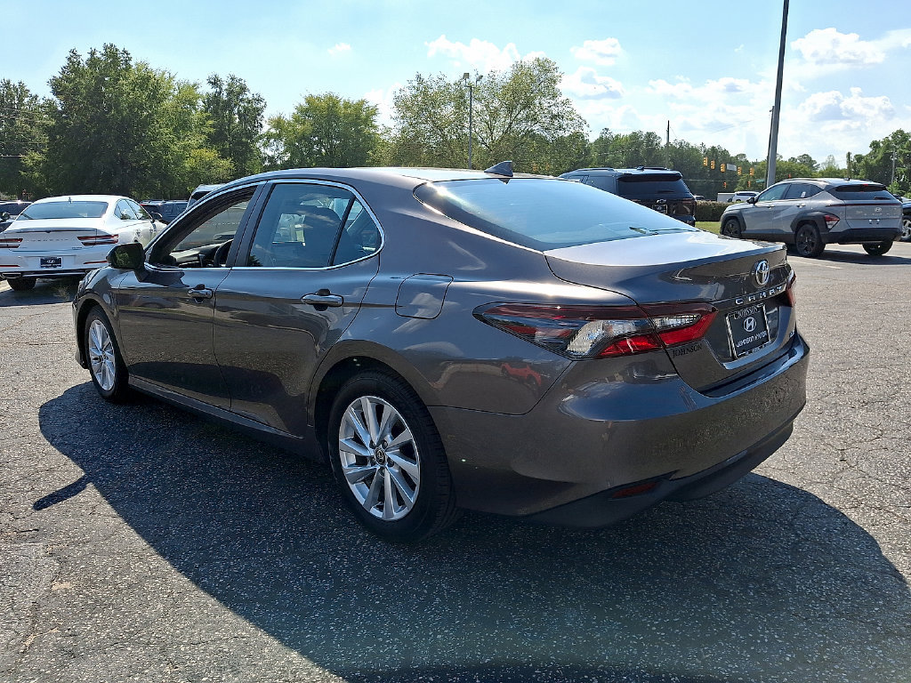 Used 2023 Toyota Camry LE FWD image 14