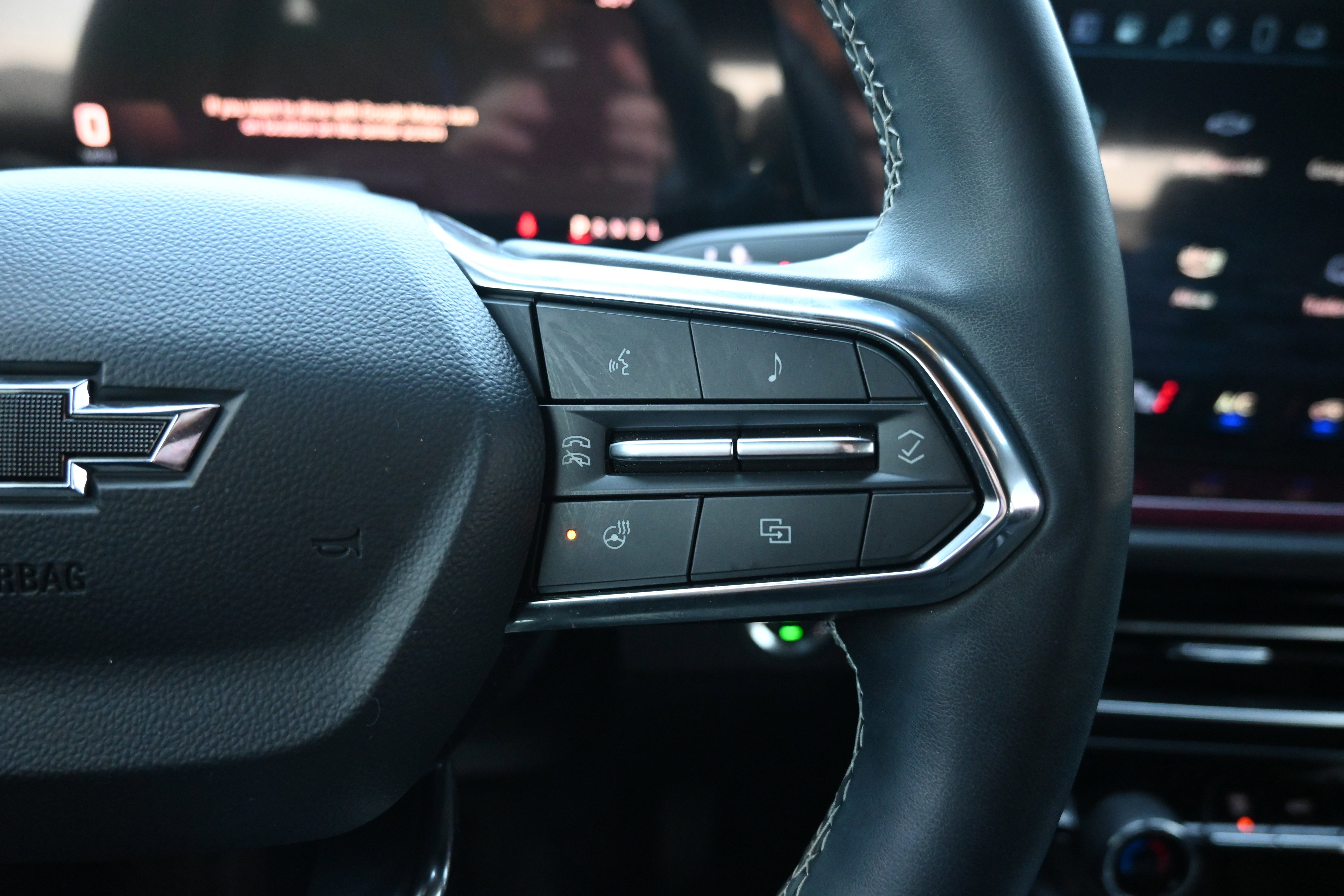 Used 2024 Chevrolet Traverse Z71 w/ Enhanced Driving Package AWD/4WD image 19