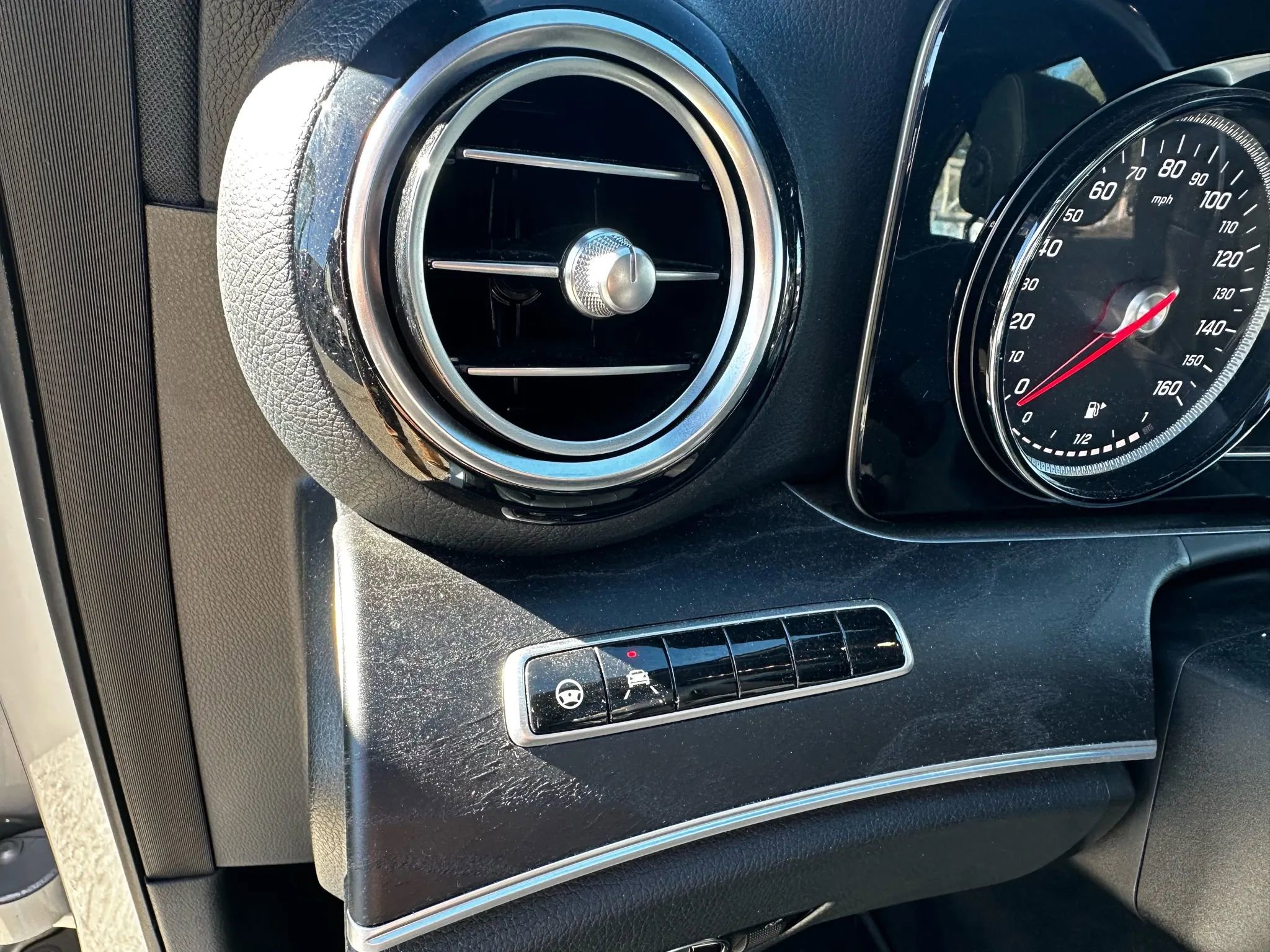 Used 2019 Mercedes-Benz E 300 image 17