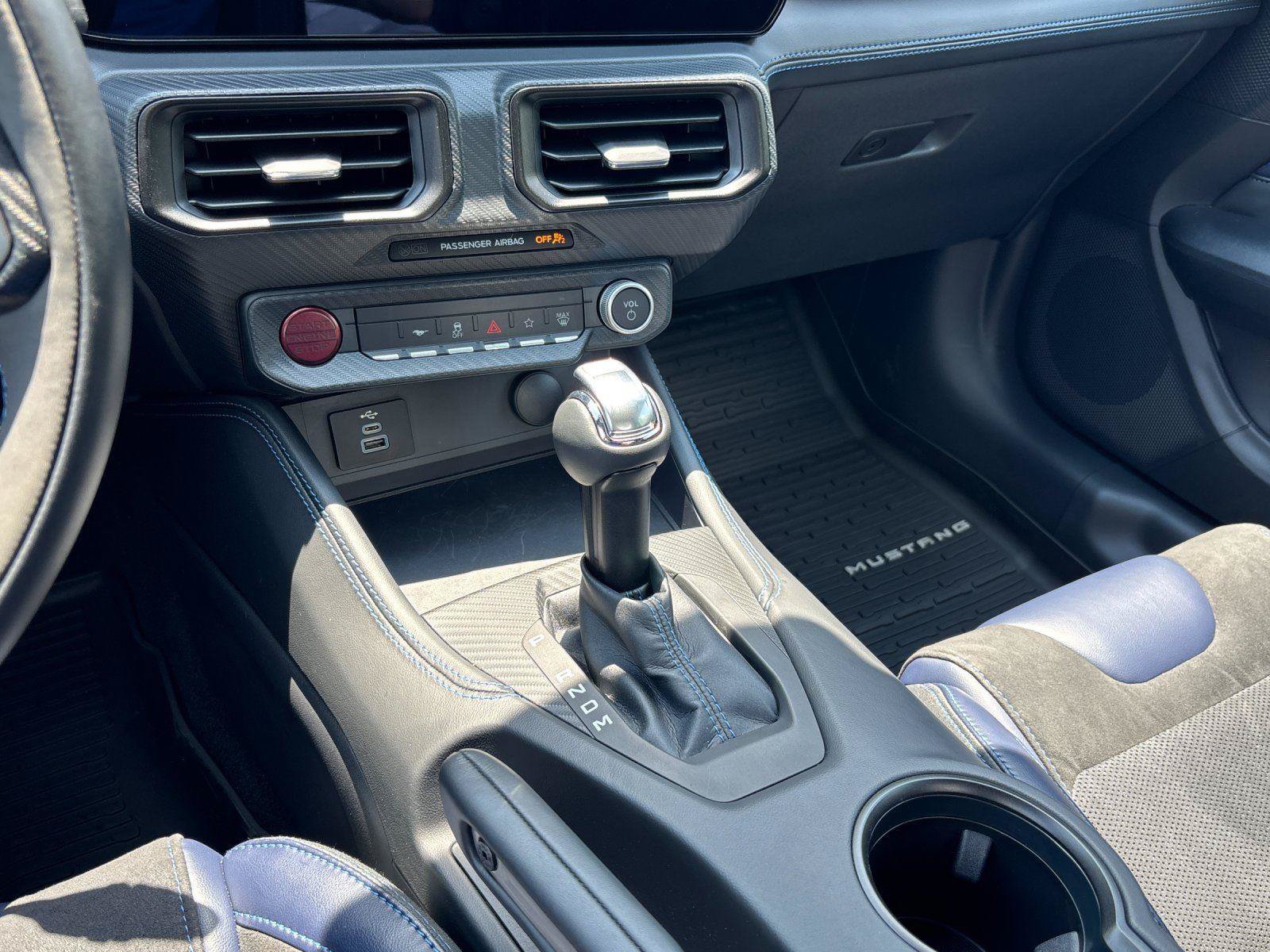 Used 2025 Ford Mustang Dark Horse RWD image 27