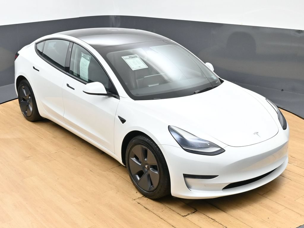 Used 2023 Tesla Model 3 Standard Range RWD image 45
