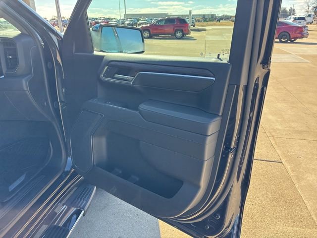 Used 2024 GMC Sierra 1500 SLT AWD/4WD image 25