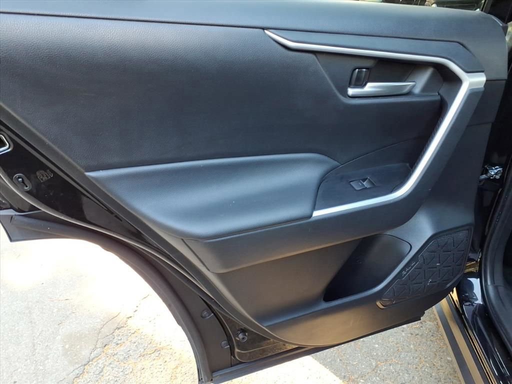 Used 2024 Toyota RAV4 XLE image 23
