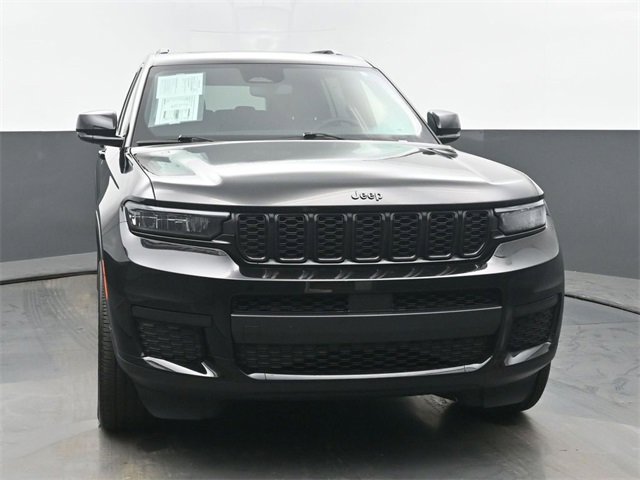 Used 2024 Jeep Grand Cherokee L Altitude image 8