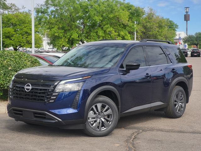 New 2026 Nissan Pathfinder SV w/ SV Premium Package AWD/4WD image 2