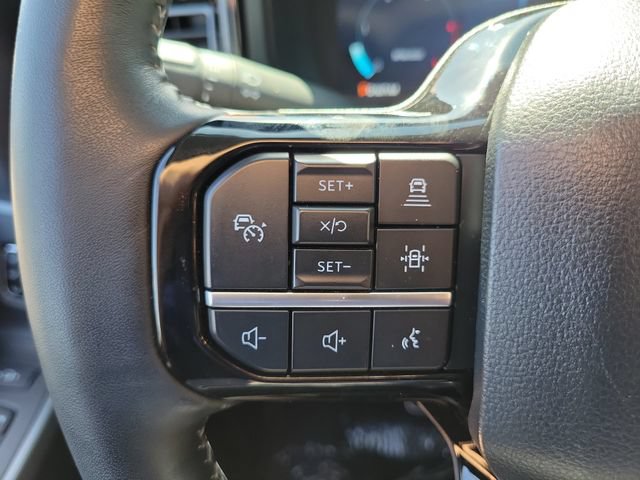 Used 2024 Ford F250 Lariat w/ Lariat Ultimate Package AWD/4WD image 5