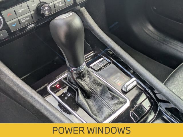 Used 2025 Jeep Compass Limited AWD/4WD image 18