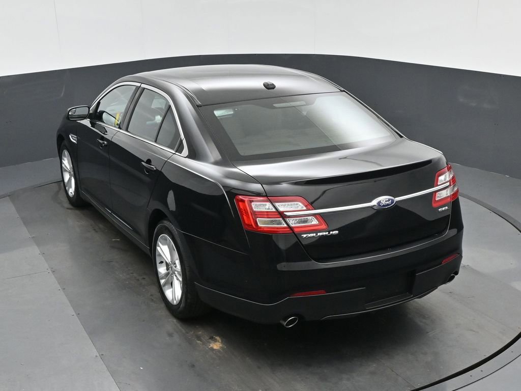 Used 2018 Ford Taurus SEL FWD image 53