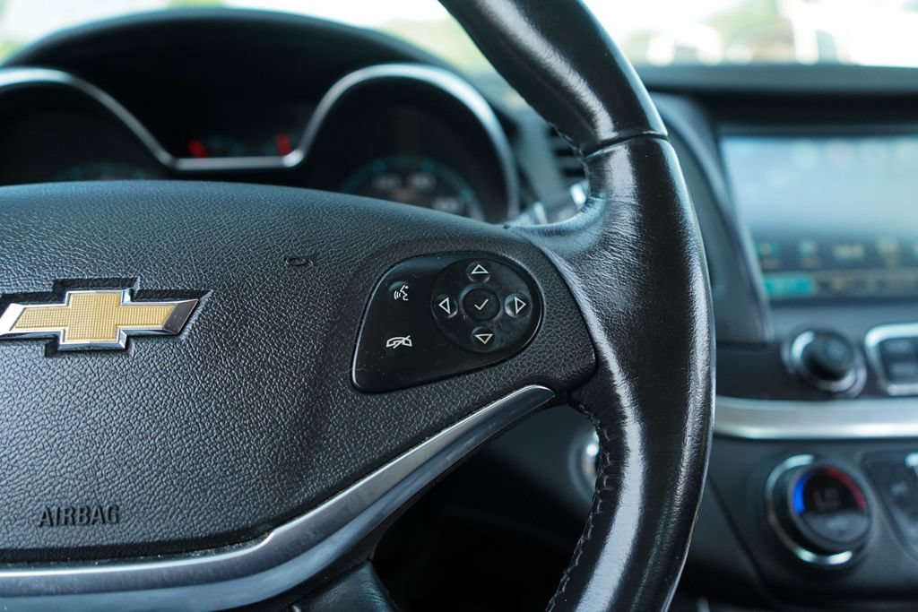 Used 2020 Chevrolet Impala LT FWD image 27