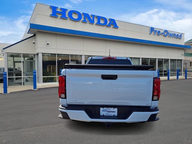 Used 2024 Chevrolet Colorado LT w/ LT Convenience Package II AWD/4WD image 5