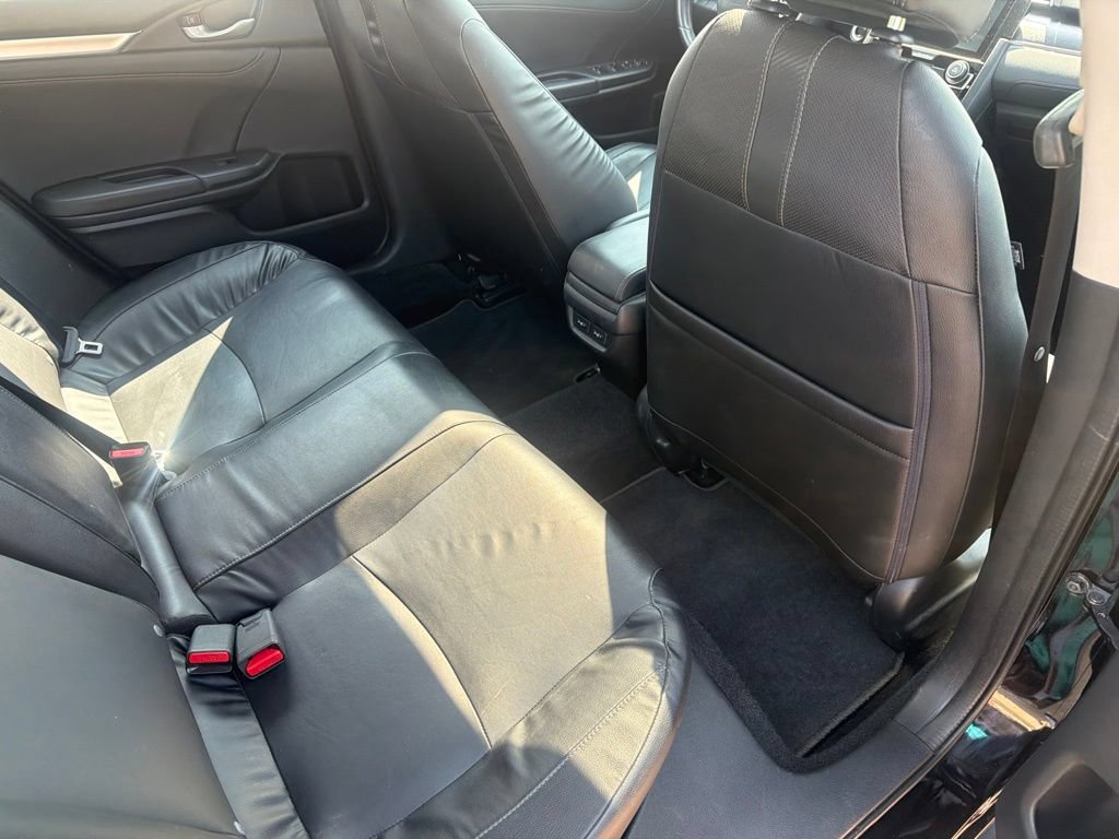 Used 2016 Honda Civic Touring image 29