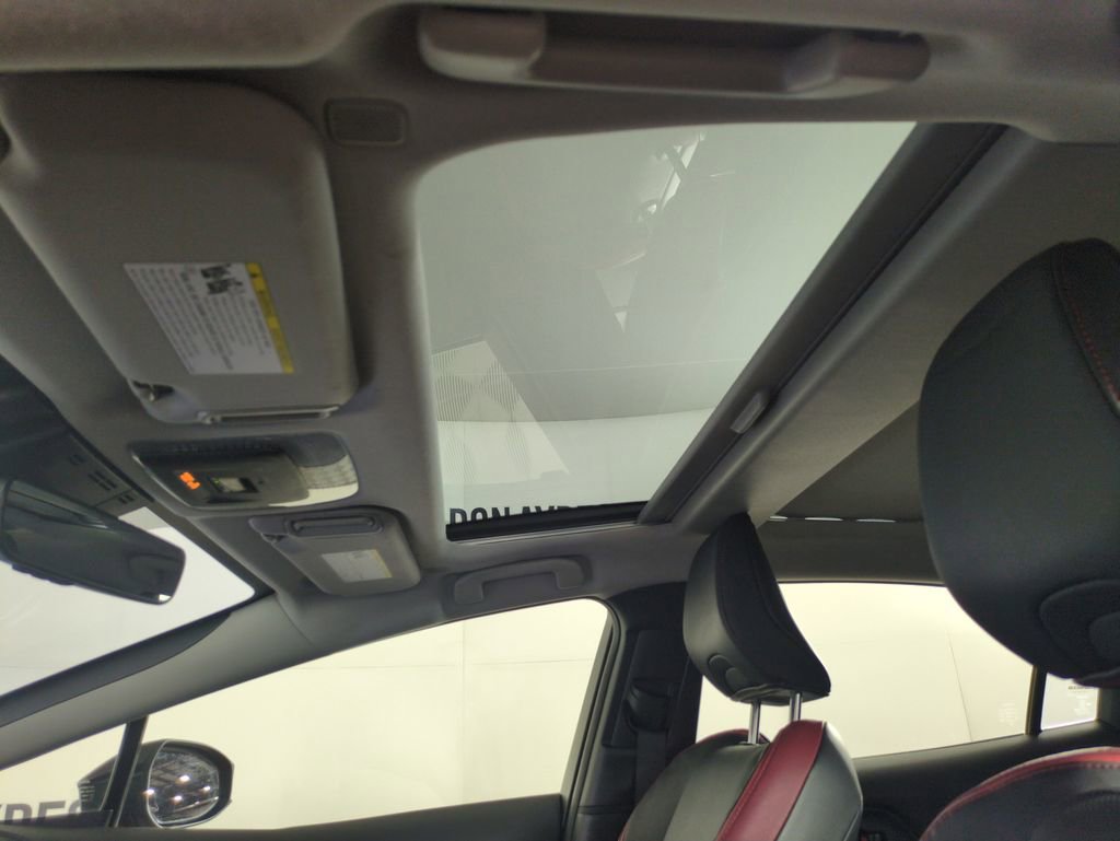 Used 2024 Toyota Prius Prime FWD image 23