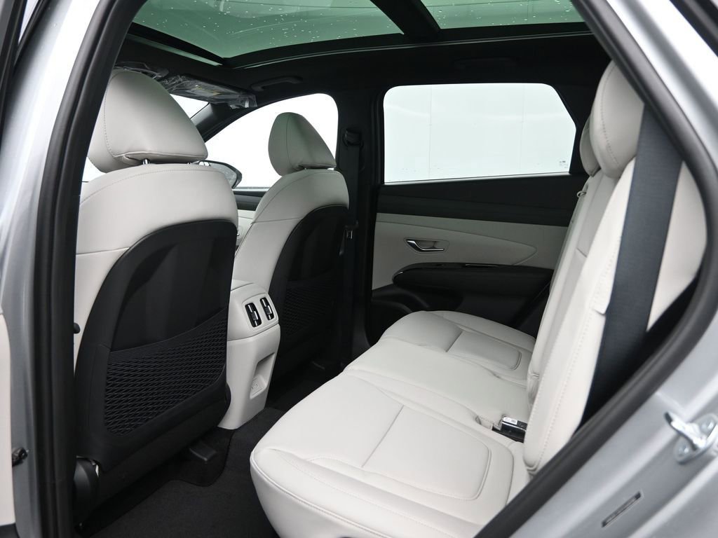 New 2026 Hyundai Tucson Limited image 24