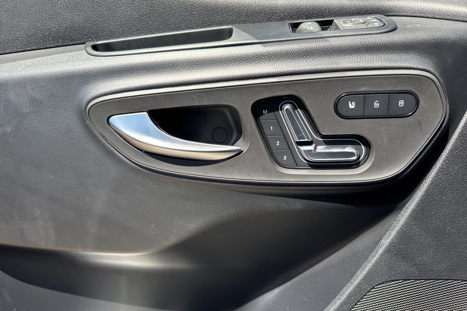 New 2025 Mercedes-Benz Sprinter 2500 image 13