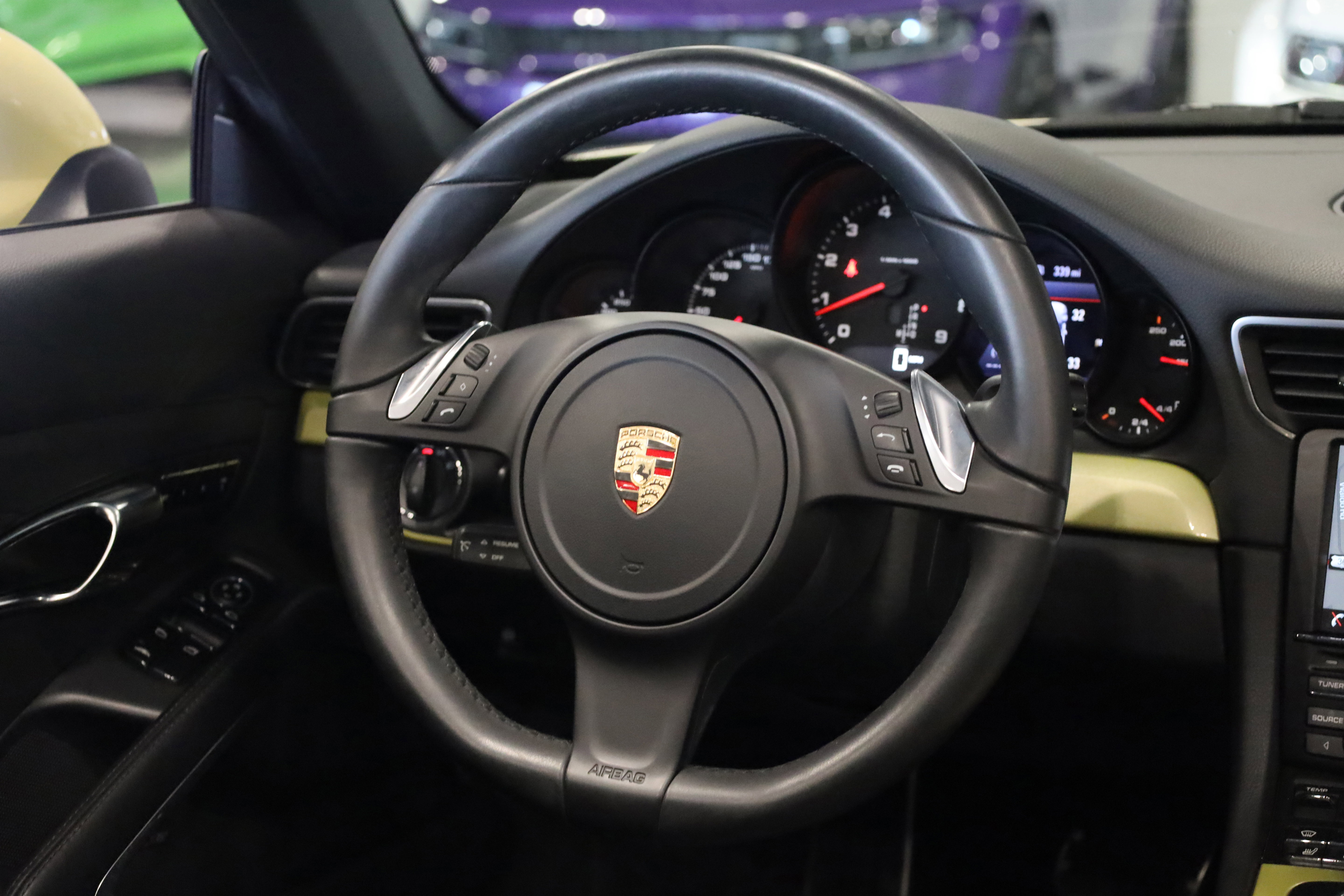 Used 2013 Porsche 911 Carrera image 29