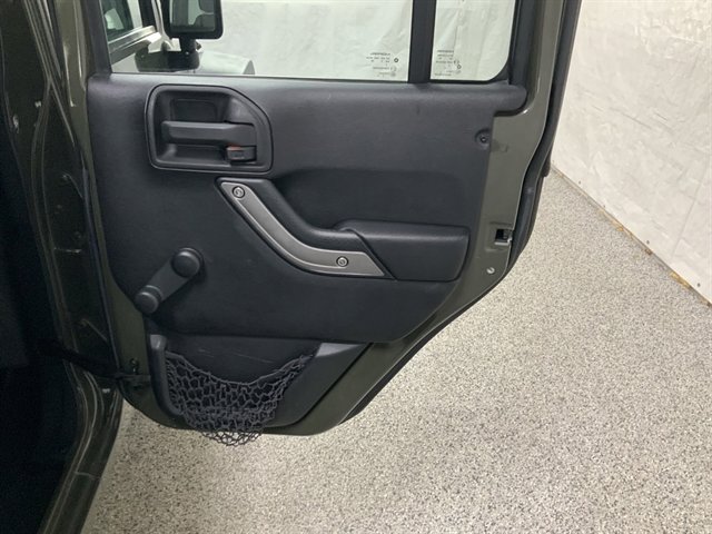 Used 2015 Jeep Wrangler Unlimited Sport image 18