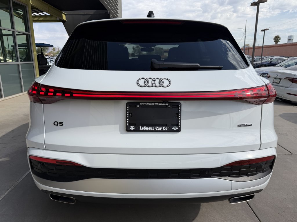 Used 2025 Audi Q5 Premium AWD/4WD image 13