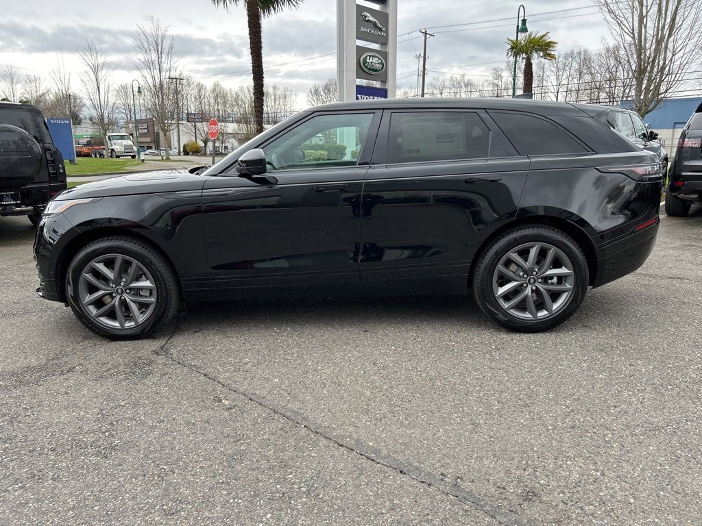 New 2026 Land Rover Range Rover Velar Dynamic SE image 2