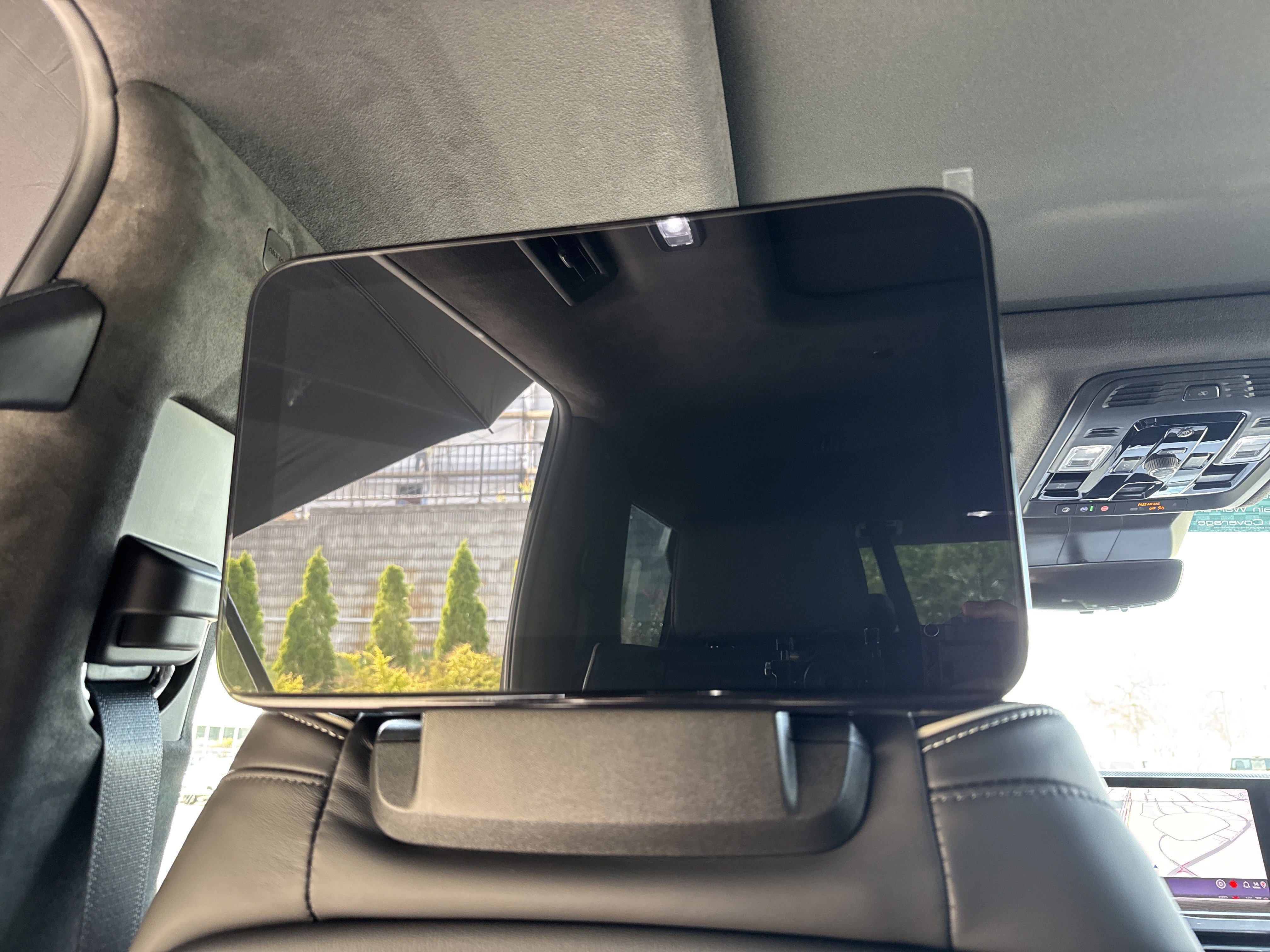 Used 2026 Cadillac Escalade Platinum Sport w/ LPO, ONYX Package image 30