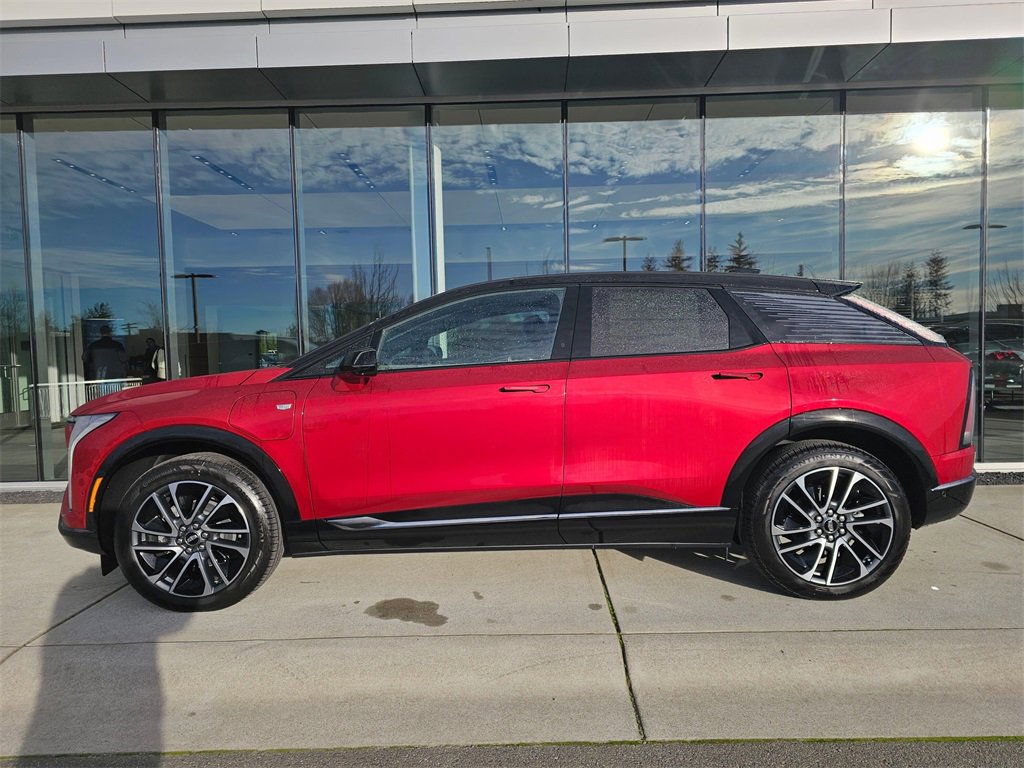 New 2026 Cadillac Optiq Sport 1 image 4