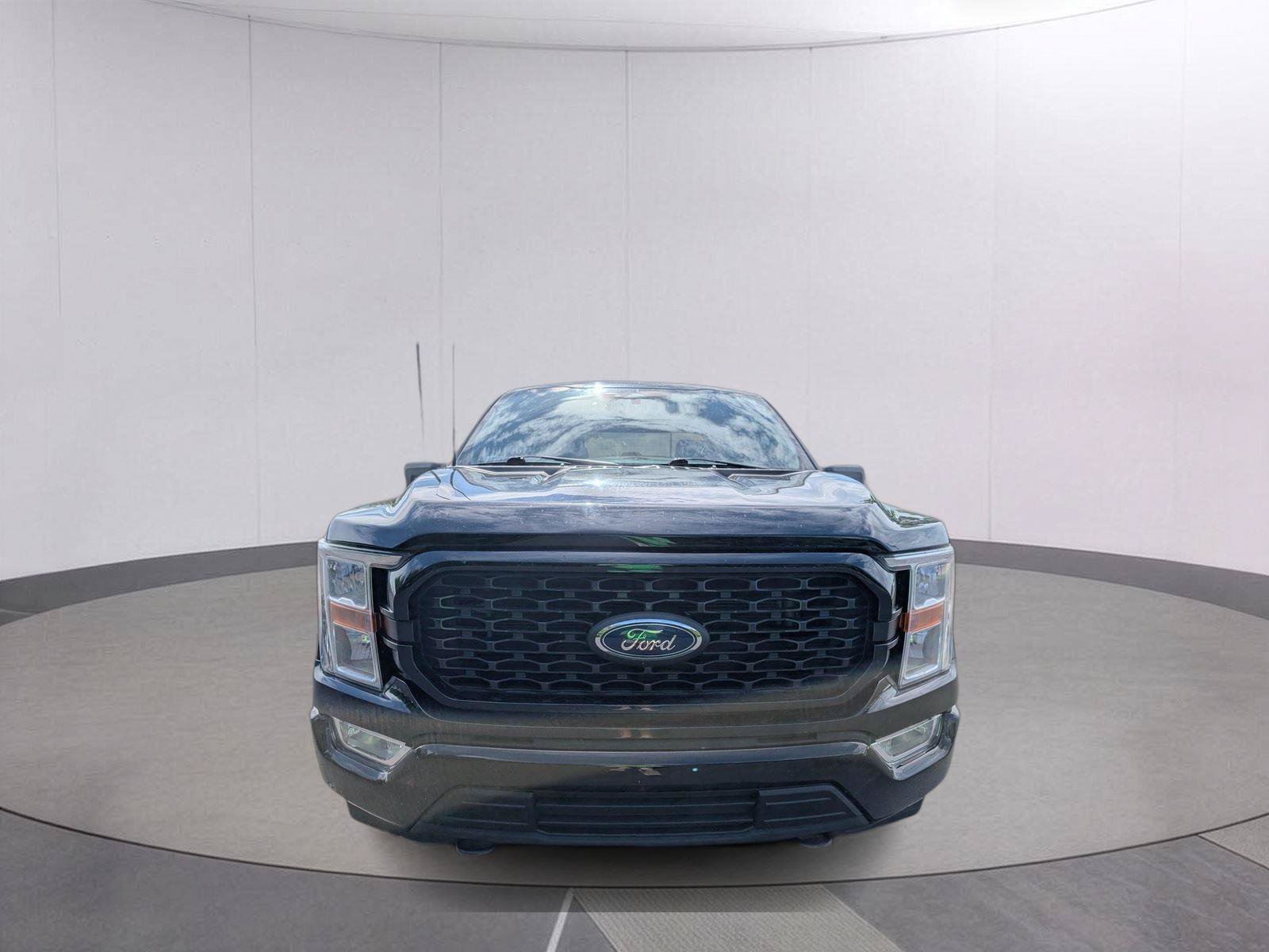 Used 2022 Ford F150 XL w/ STX Appearance Package AWD/4WD image 8