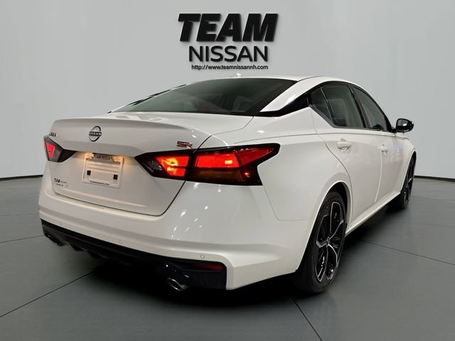 Certified 2025 Nissan Altima 2.5 SR FWD image 7