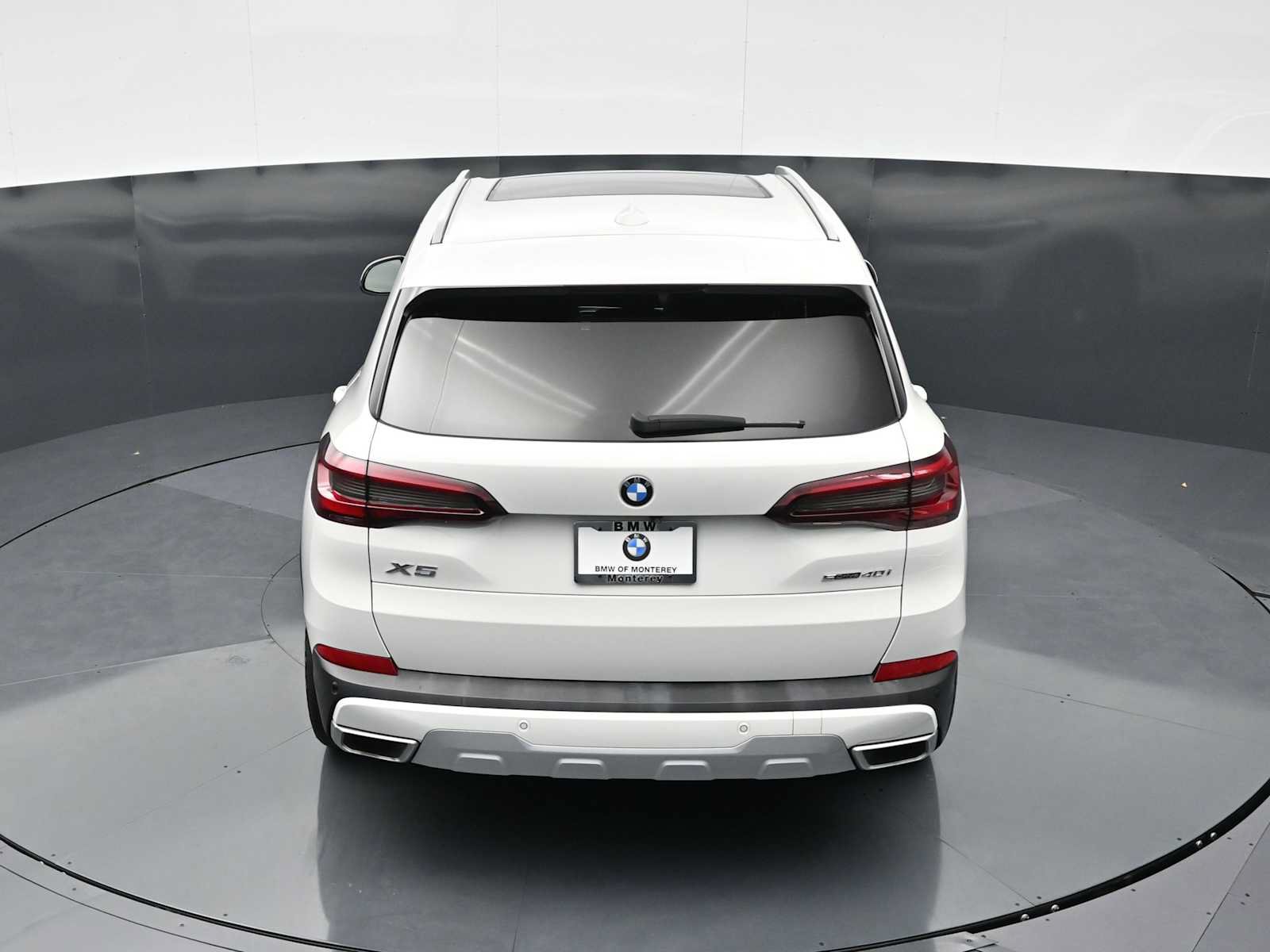 Used 2022 BMW X5 sDrive40i w/ Premium Package RWD image 22