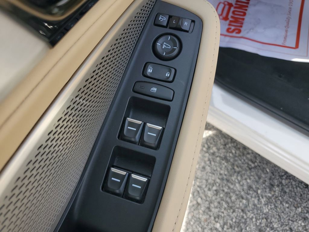 Certified 2024 Acura MDX SH-AWD w/ Technology Package image 22