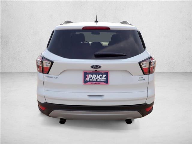 Used 2018 Ford Escape SE w/ Ford Safe & Smart Package AWD/4WD image 3