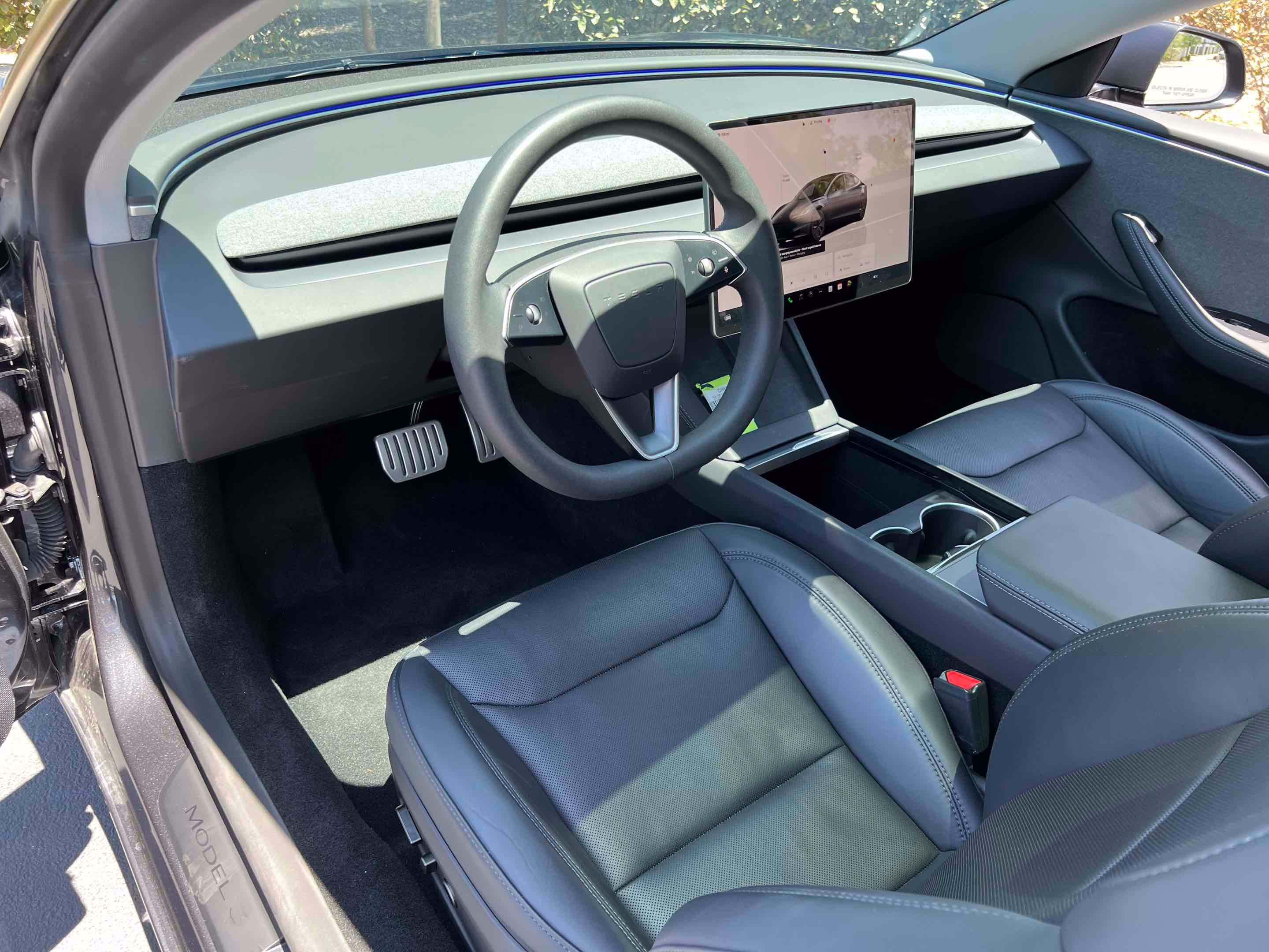 Used 2024 Tesla Model 3 Long Range RWD image 22