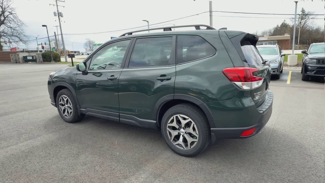 Certified 2023 Subaru Forester Premium image 6