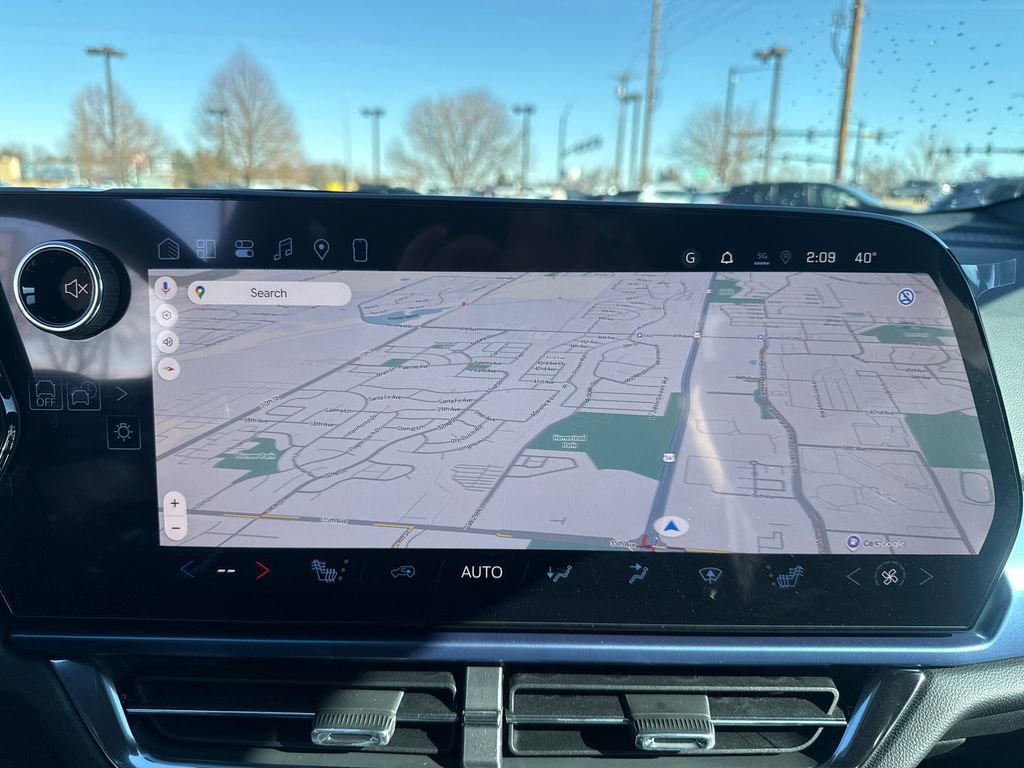 New 2026 Chevrolet Equinox EV LT AWD/4WD image 19