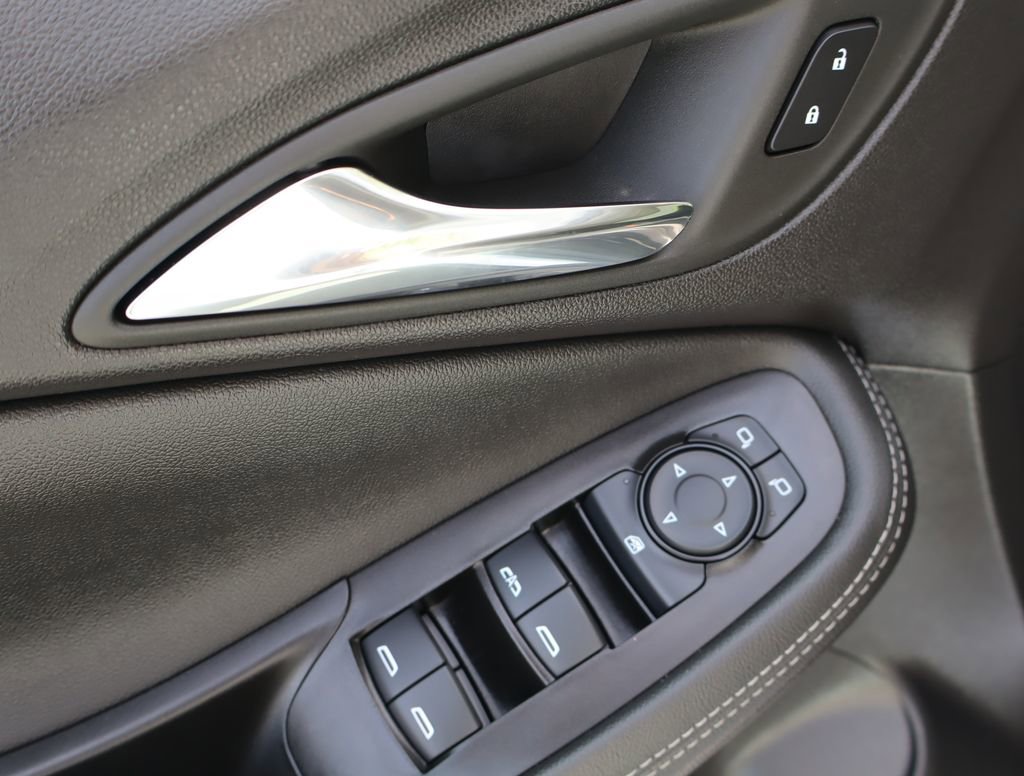 Certified 2023 Buick Encore GX Select w/ Safety Package II image 14