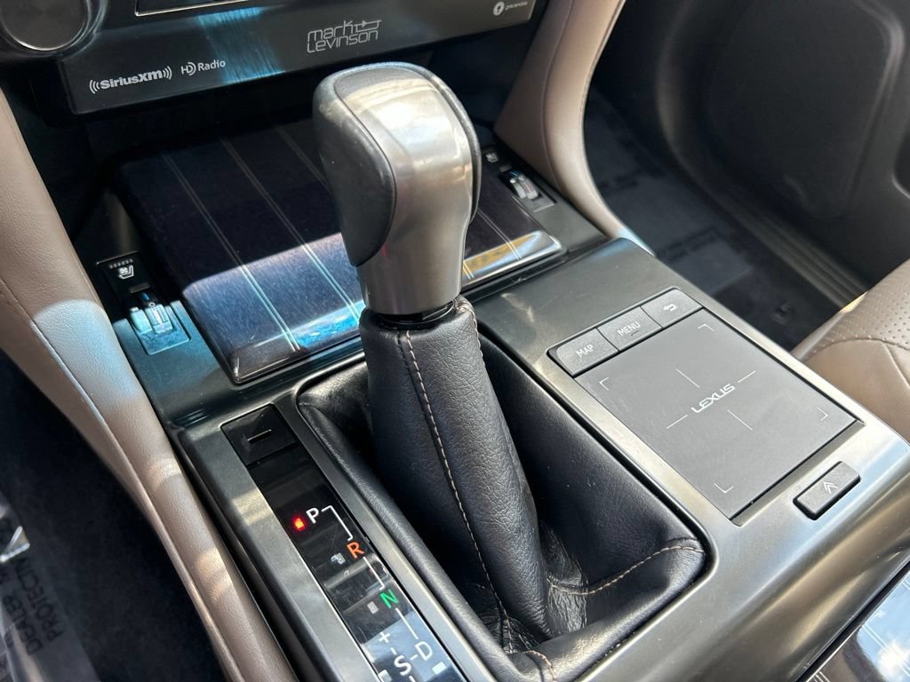 Used 2022 Lexus GX 460 Luxury w/ Sport Design Package AWD/4WD image 23