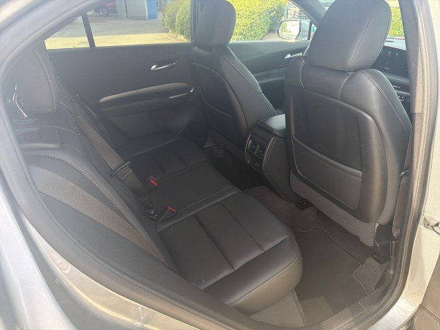 Used 2025 Cadillac XT4 Premium Luxury FWD image 16