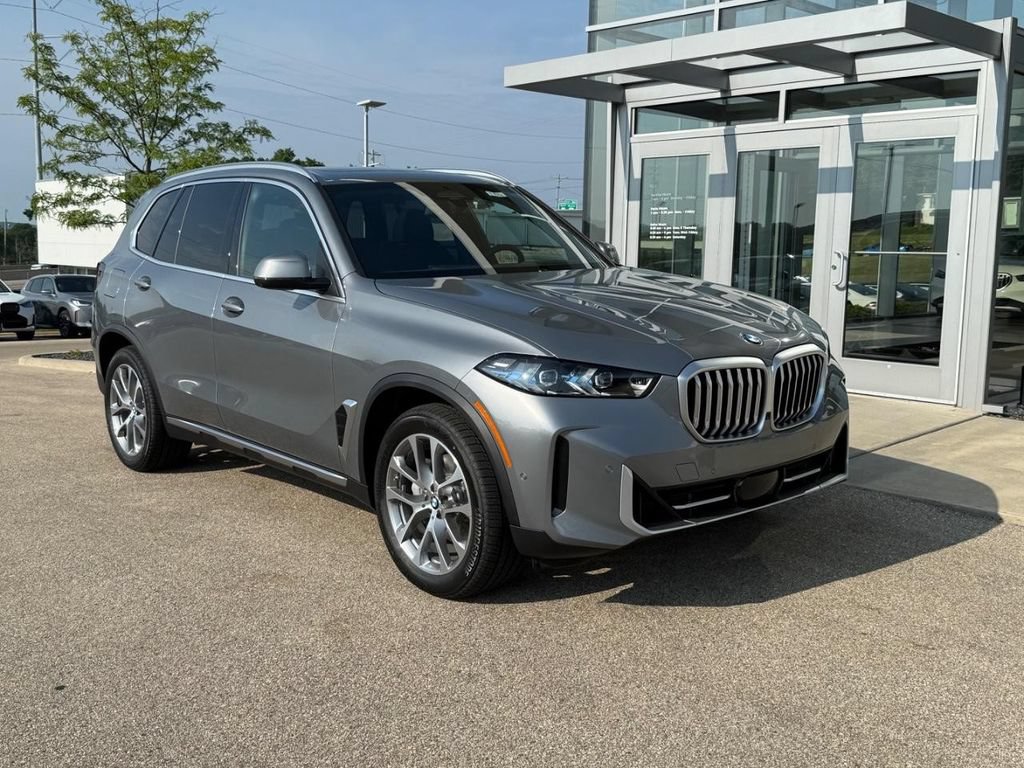 New 2026 BMW X5 xDrive40i AWD/4WD image 1