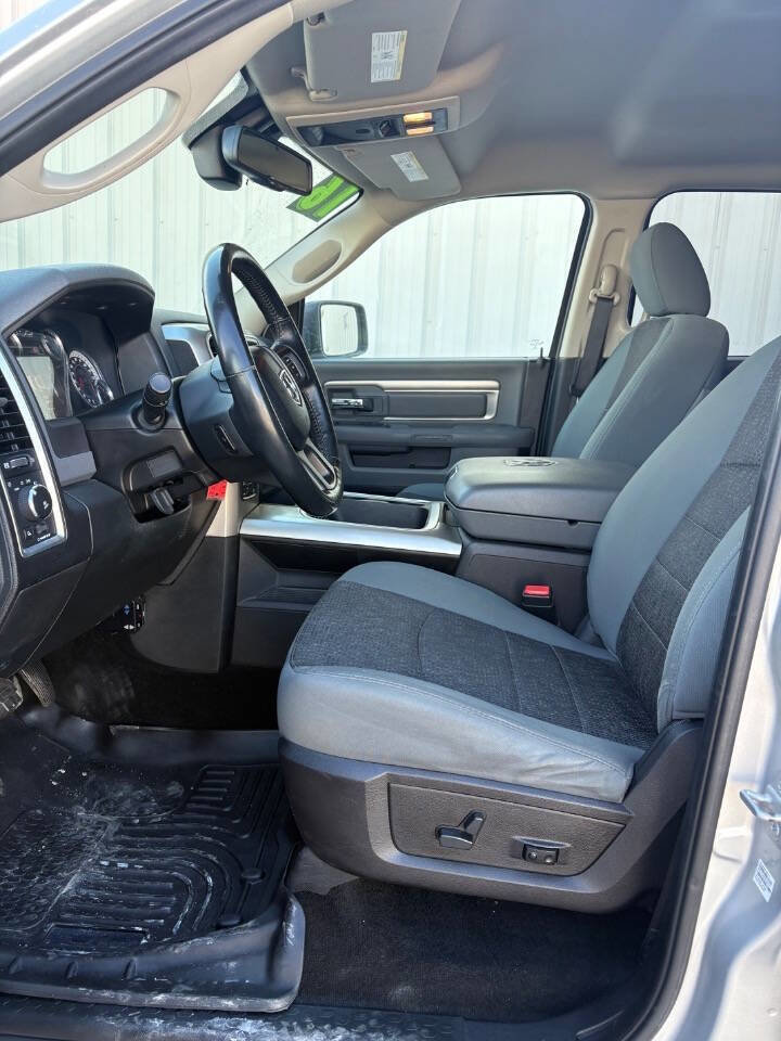 Used 2016 RAM 1500 Big Horn AWD/4WD image 8