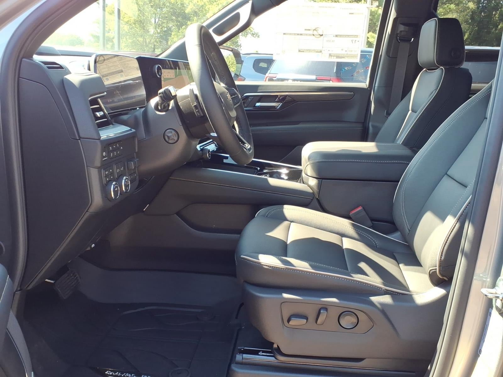 New 2026 Chevrolet Tahoe Premier w/ Sun And Tow Package AWD/4WD image 5
