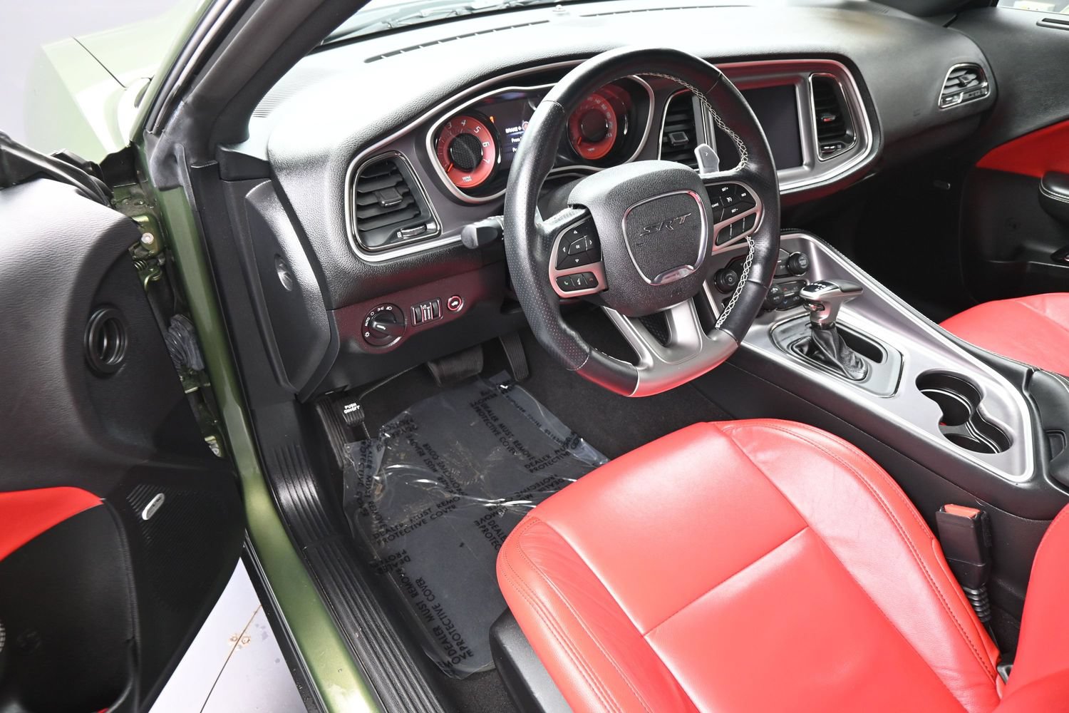 Used 2022 Dodge Challenger SRT Hellcat Redeye RWD image 12
