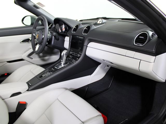 Certified 2025 Porsche 718 Boxster GTS RWD image 22