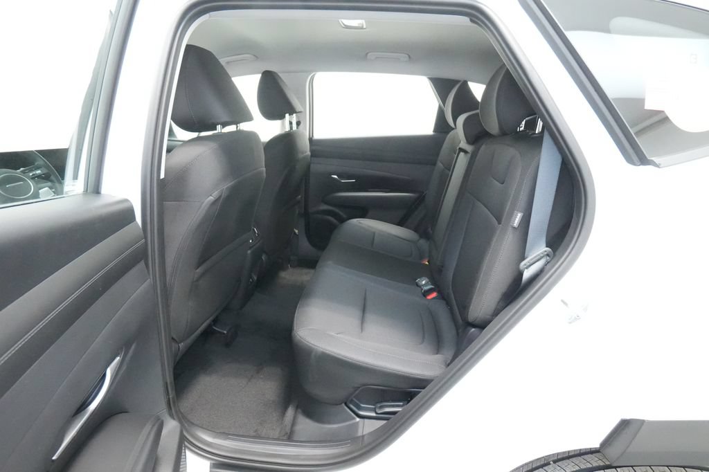 New 2026 Hyundai Tucson Blue SE w/ Tow & Go Package AWD/4WD image 22