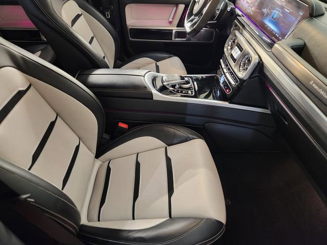 Used 2020 Mercedes-Benz G 63 AMG 4MATIC w/ G Manufaktur Interior Package image 4