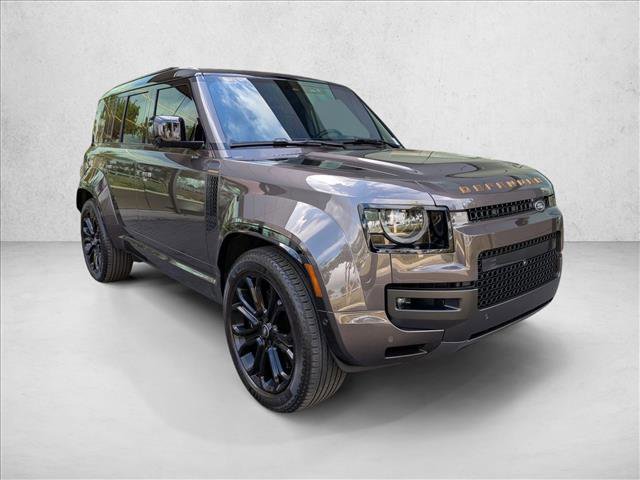 Certified 2025 Land Rover Defender 110 image 3