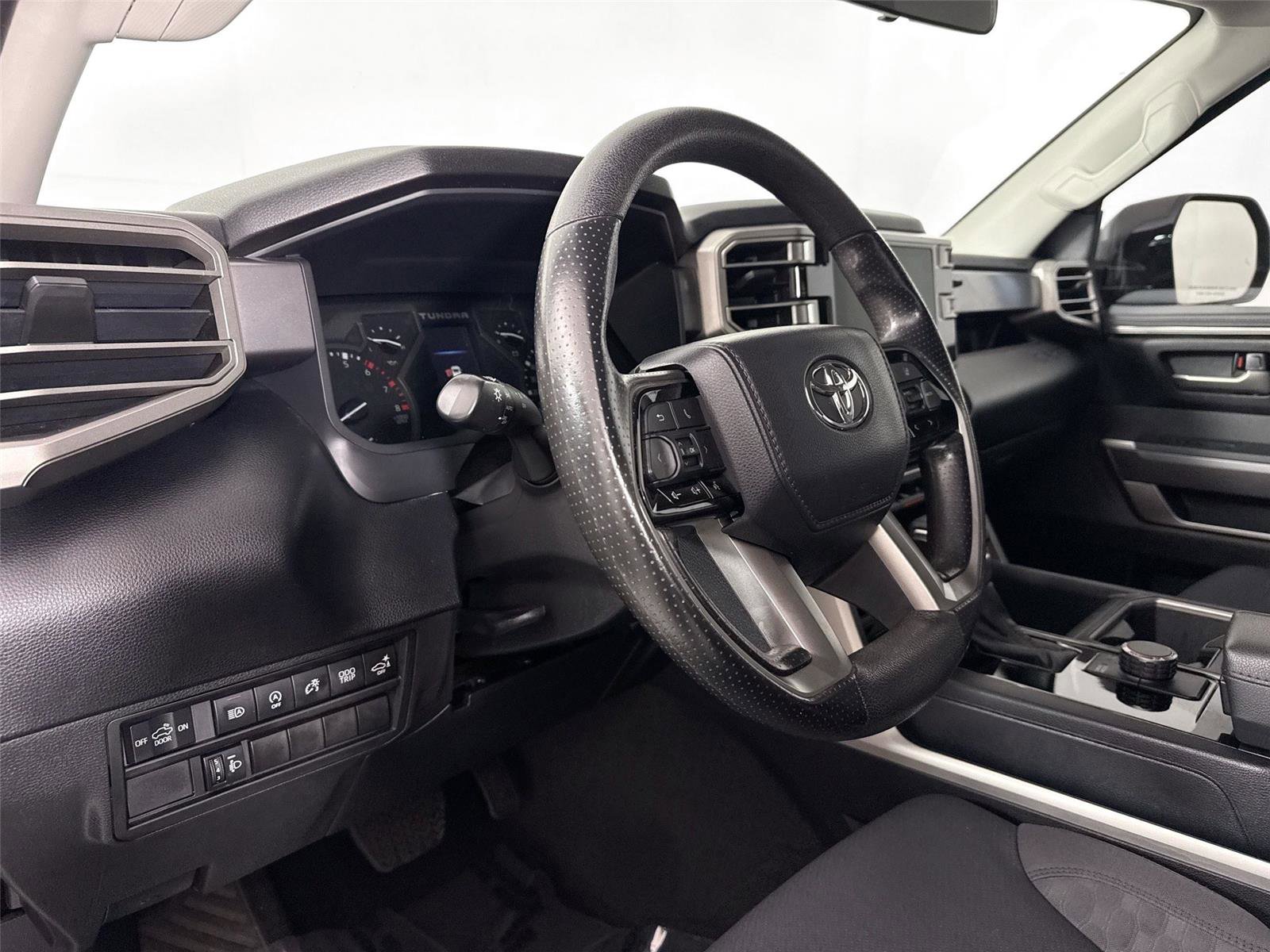 Used 2022 Toyota Tundra SR5 image 13